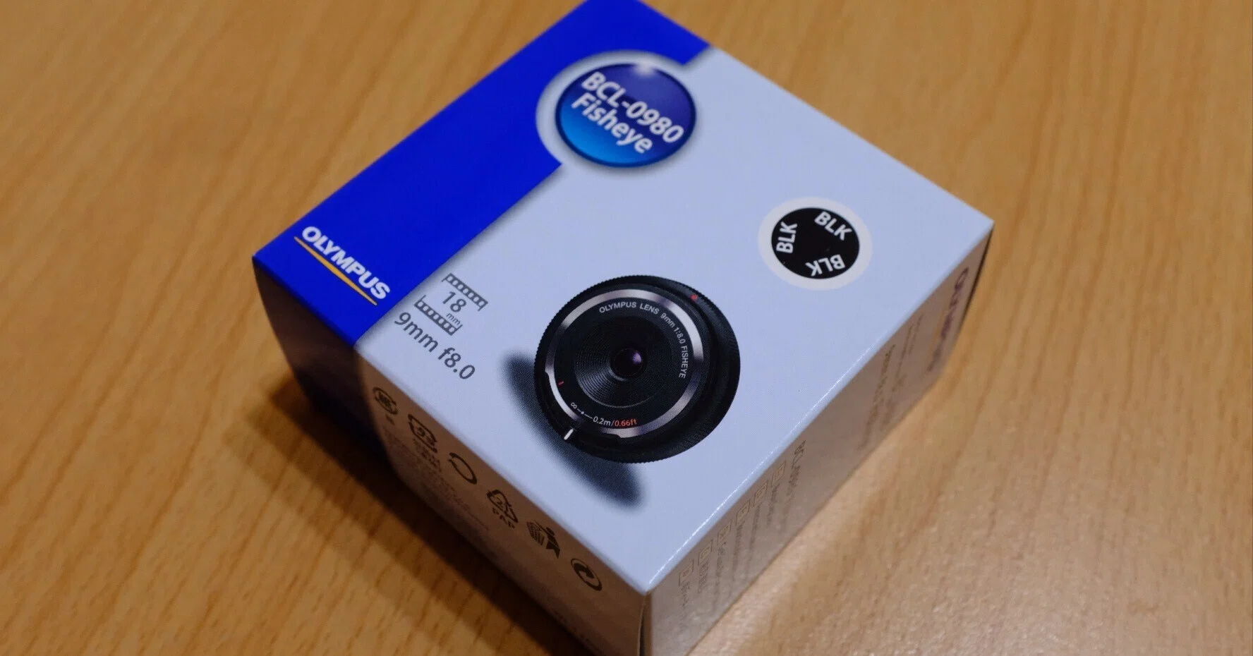 OLYMPUSのFisheyeなパンケーキレンズ｜xaymaca