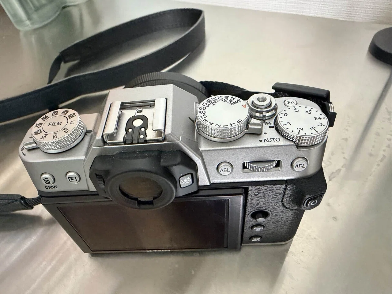 53歳、AIのサポートでカメラを買い直す《FUJIFILM X–T30 Ⅲ》｜南野