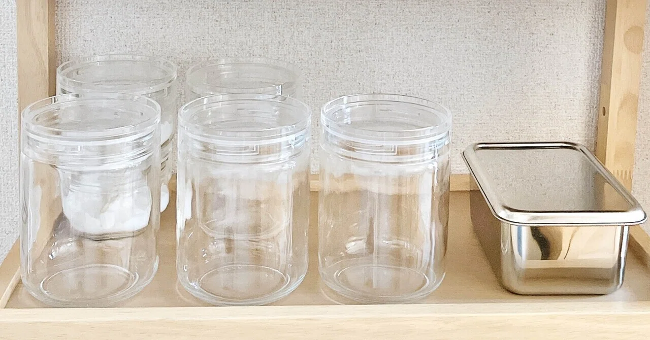 ミニマルな台所で最後に残った保存容器｜美ニマル.りら