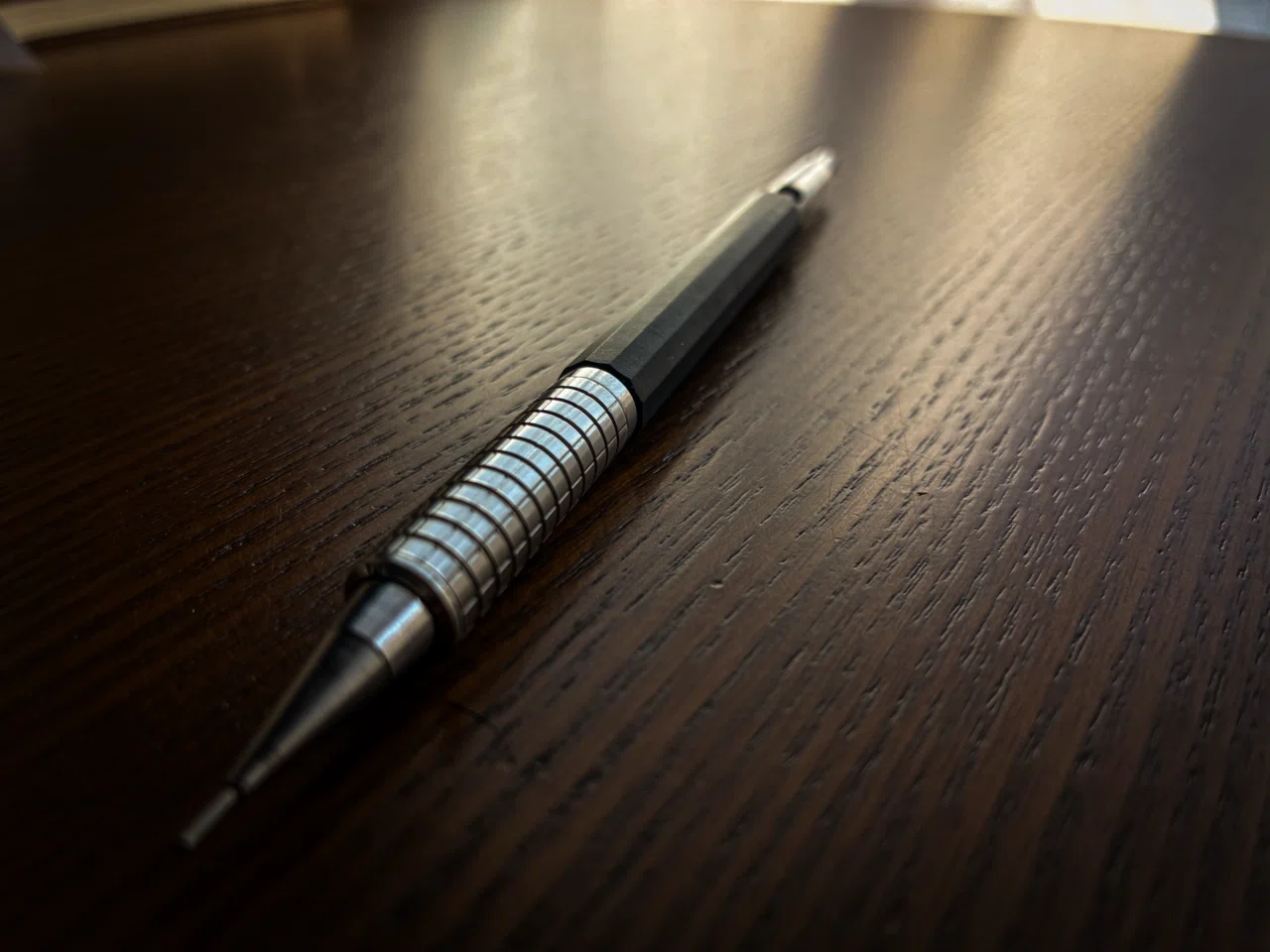 pg5カスタム　黒檀 最も愉快なロングセラーペンシル> Pentel PG5｜Ag