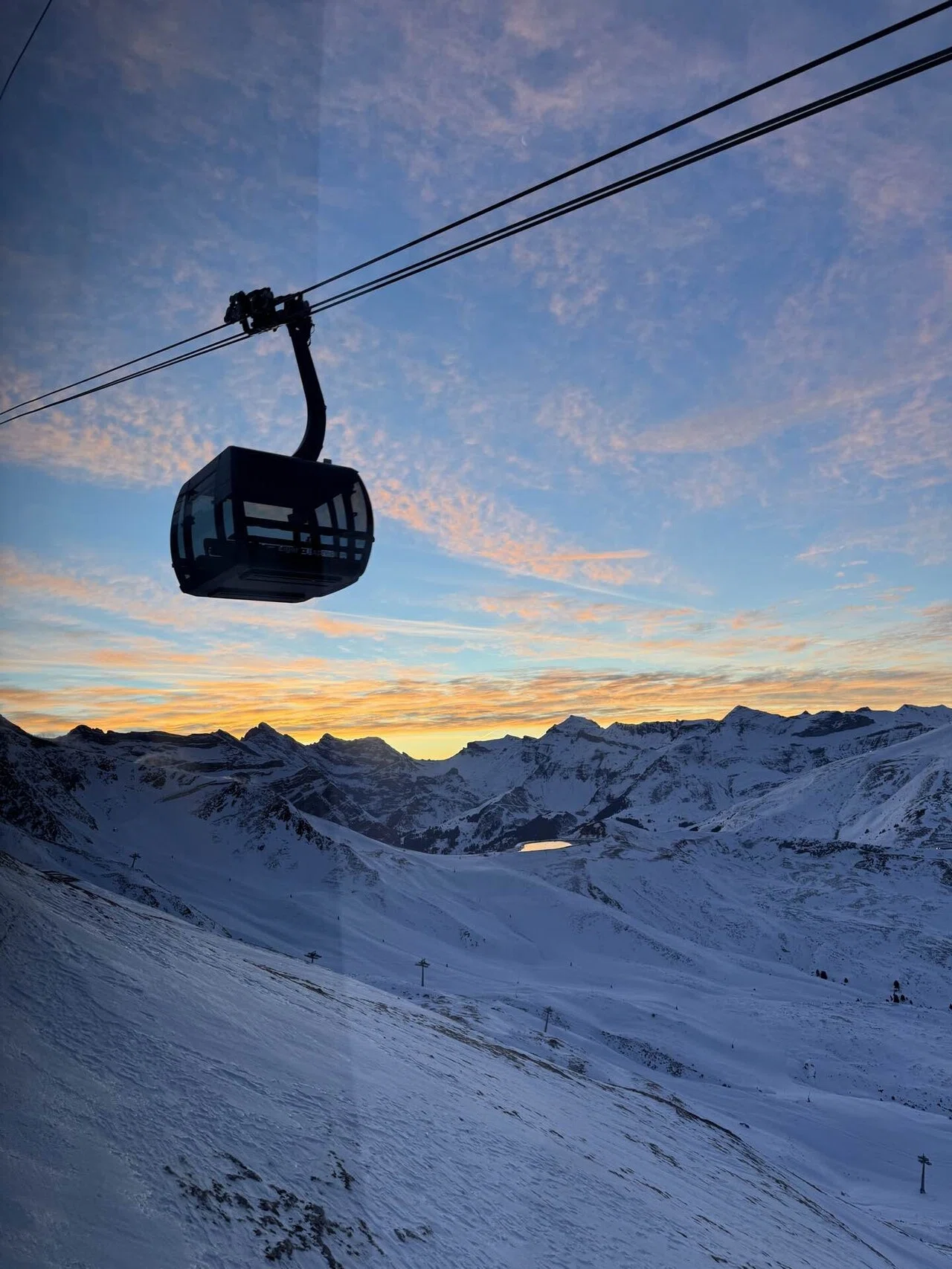冬のスイス旅、雪山の美しさに息を呑む｜maron