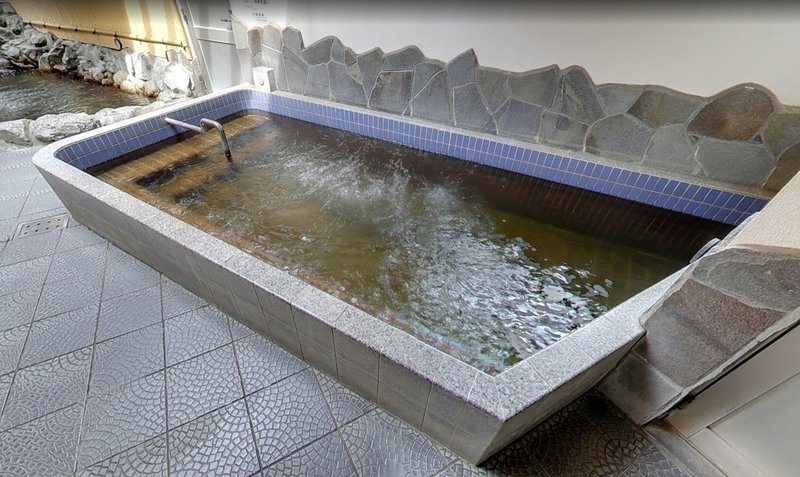 稲城湯プール