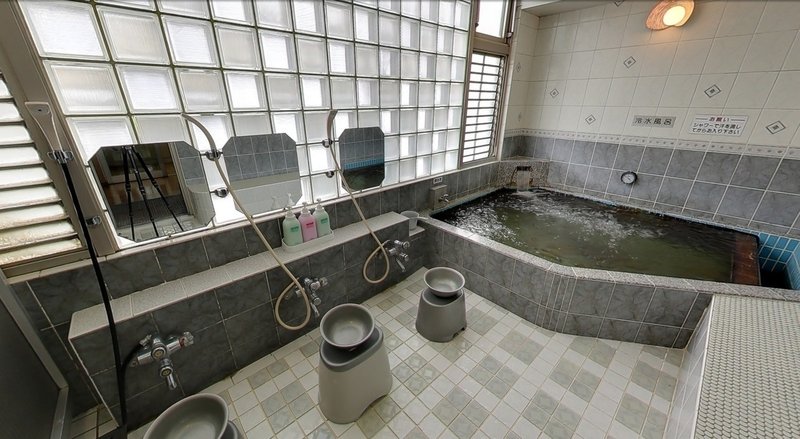 稲城湯専用水風呂