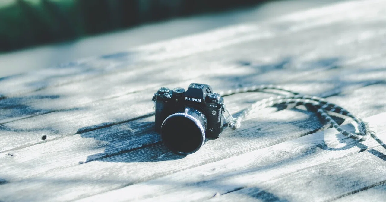 写真機で動画を撮る理由 / FUJIFILM X-T5 /XF35mm F1.4 Rで撮るシネマ