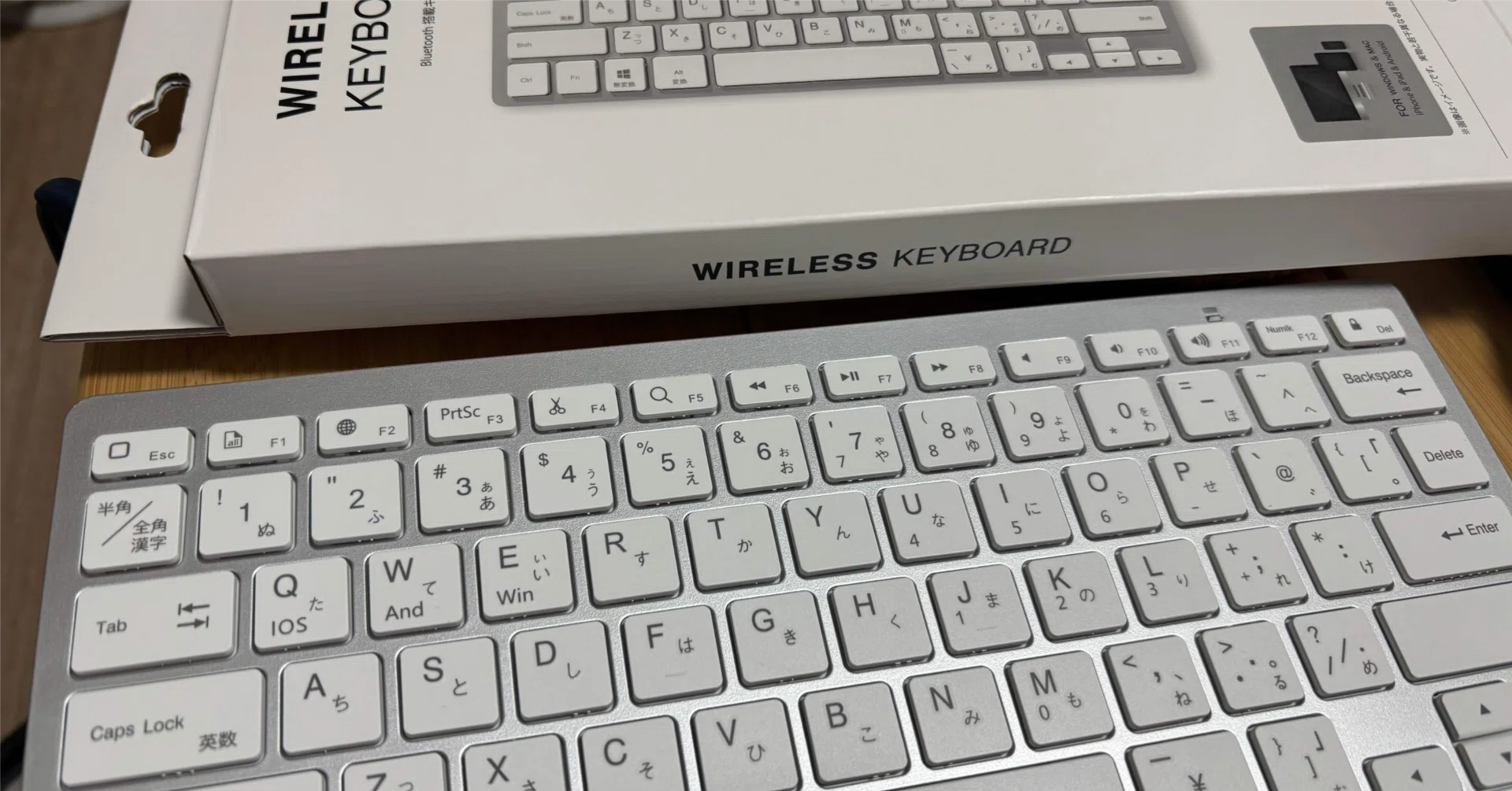 Bluetooth keyboard キーボードテンキー 折りたたみ キーボード