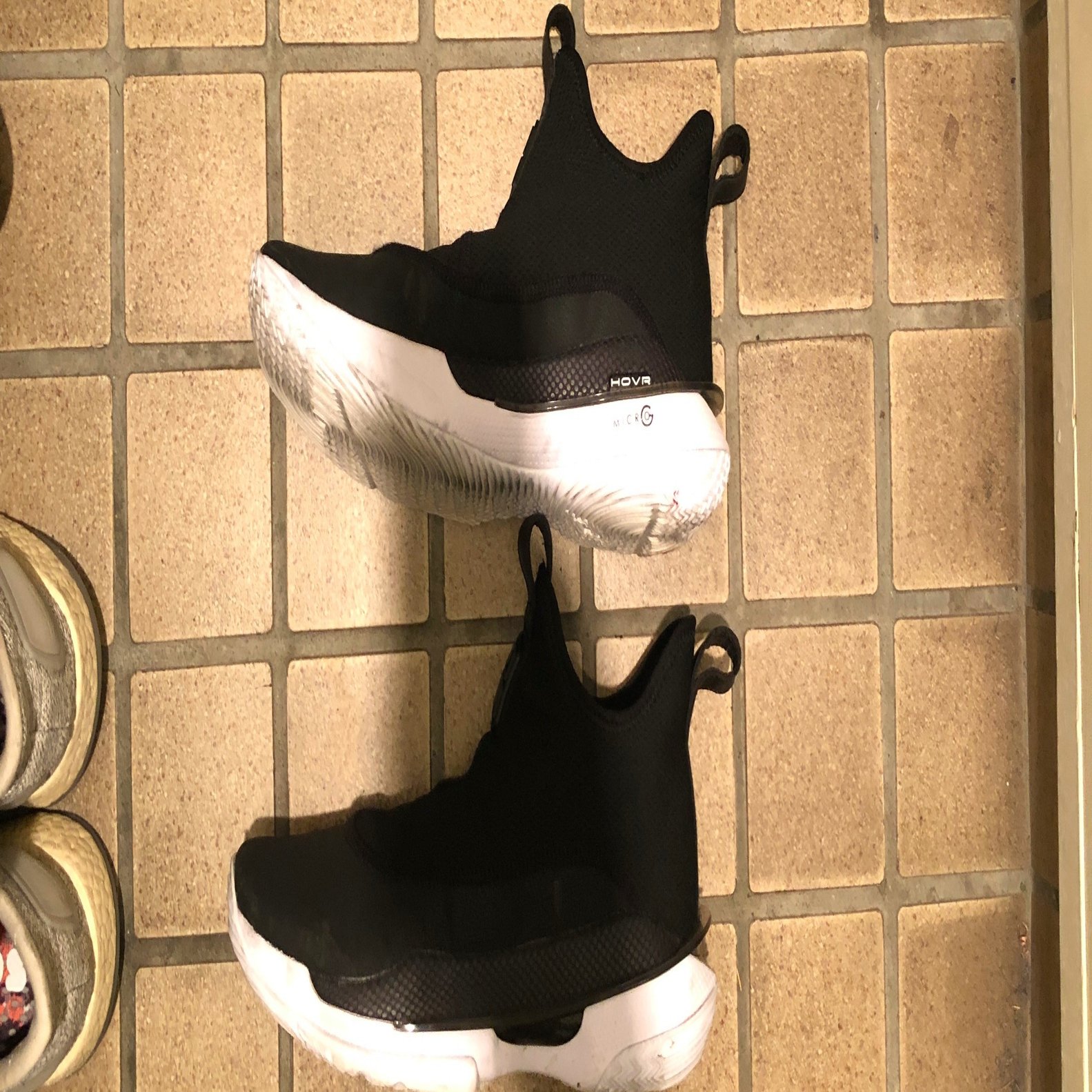 カリー7 パイデイでランニング バッシュでランニング Basketshoes Run Note