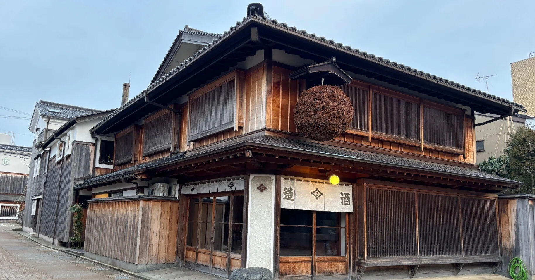 富山県富山市】絶景の立山連峰と、地酒を堪能。岩瀬ぶらり酒旅｜hinako