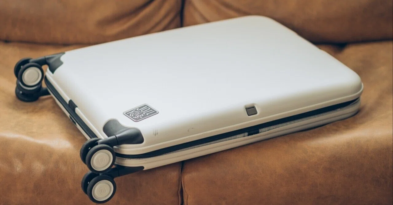 Solving the Suitcase Storage Problem: JOLLYING Pebble Review