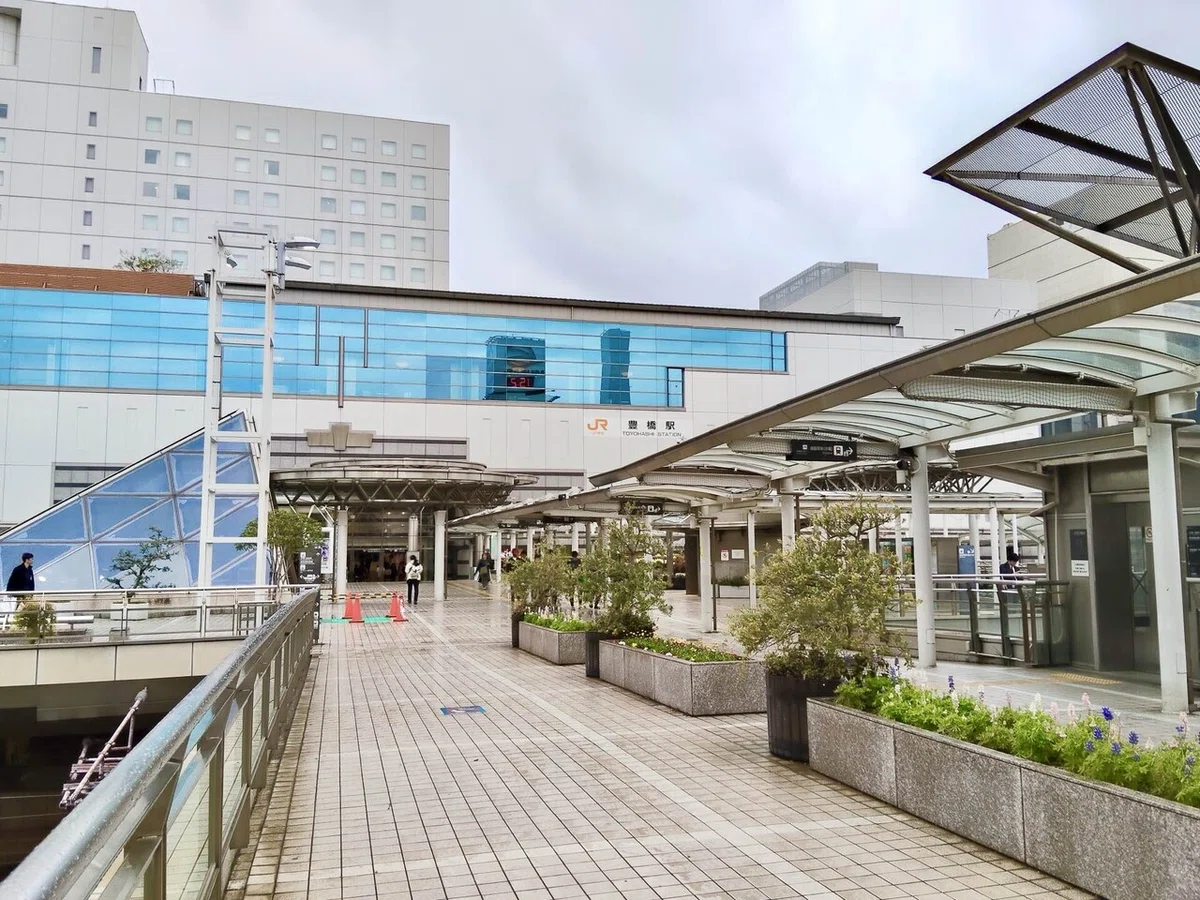 [Visiting Every Station on the Iida Line] 01 Toyohashi Station｜線路と鹿