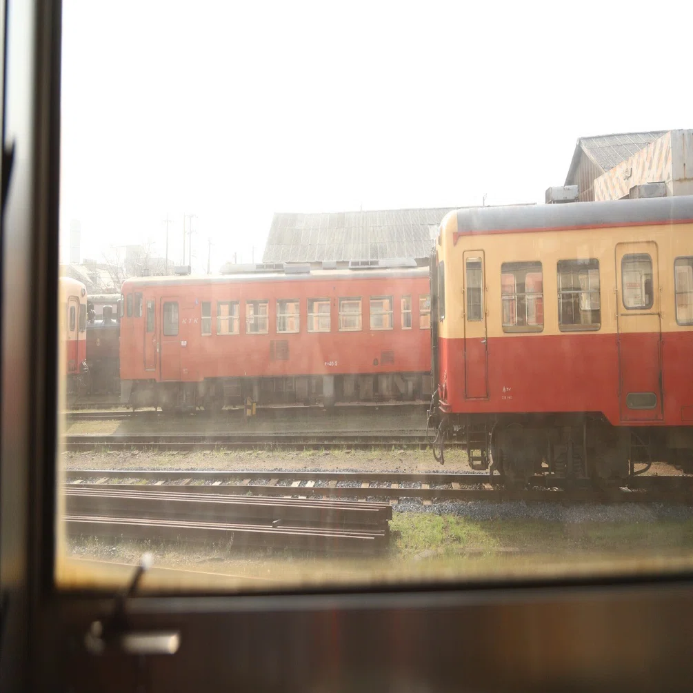 春の小湊鉄道 全線往復  w17b8b5 春の小湊鉄道 全線往復【ブルーレイ】｜ビコム株式会社