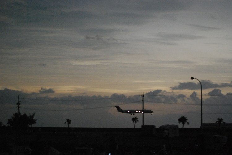 2009年皆既日食 奄美大島観測地　皆既日食中の暗くなった周囲の様子