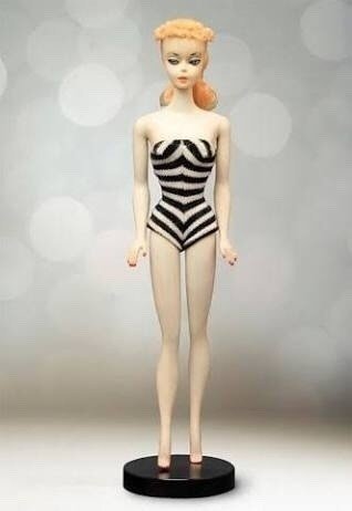 1959年の本日3/9は、バービー人形が発売された日。これまでの累計販売