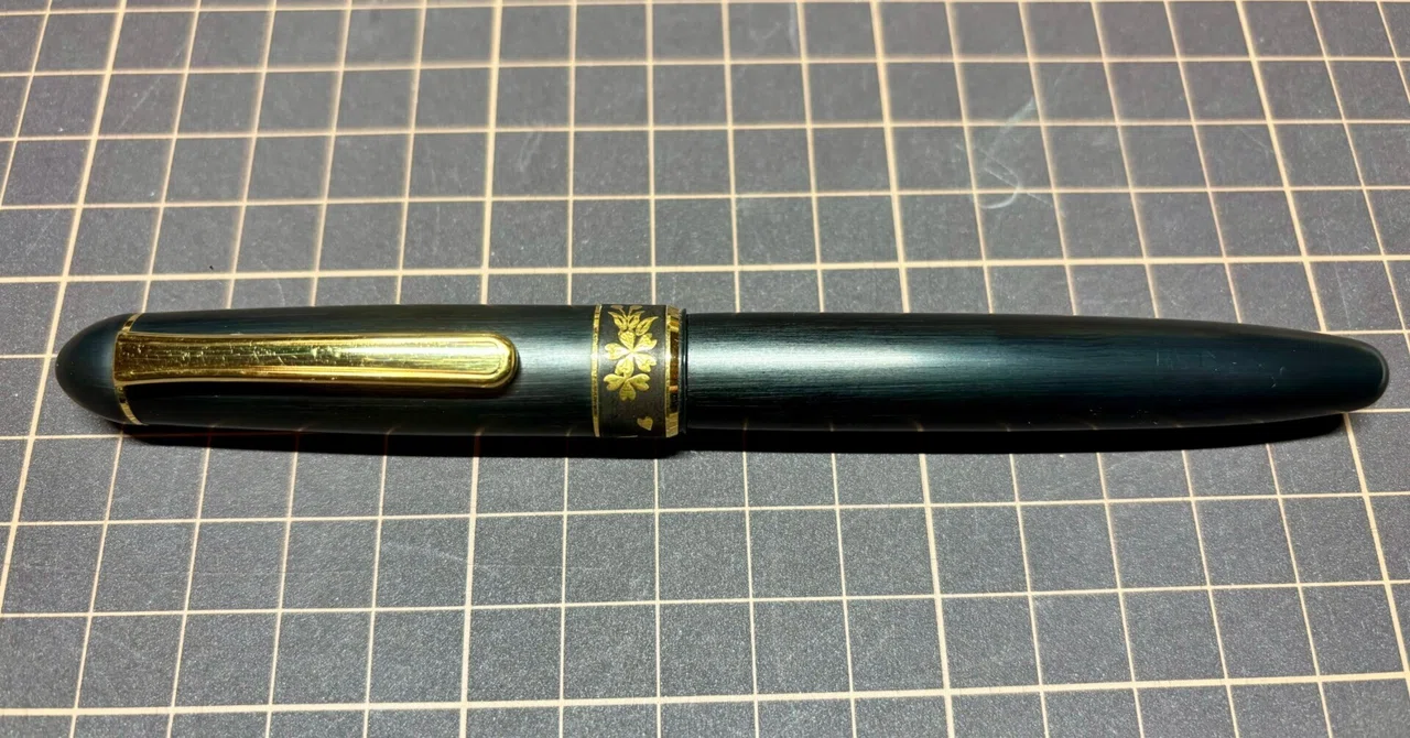 プラチナ #3776肥後象嵌サクラ｜手仕事が宿す静かな華　万年筆14K M中字 プラチナ万年筆 #3776 センチュリー 肥後象嵌サクラ（F）【マイ万年筆