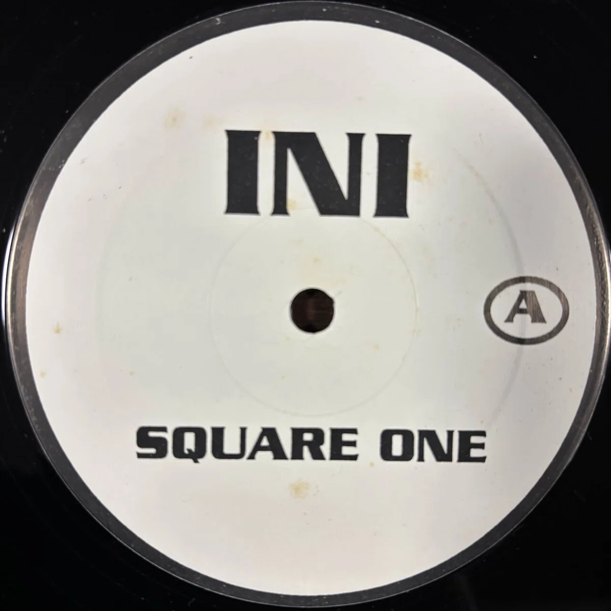 InI / Center of Attention｜HIP HOP JUNKIEEES