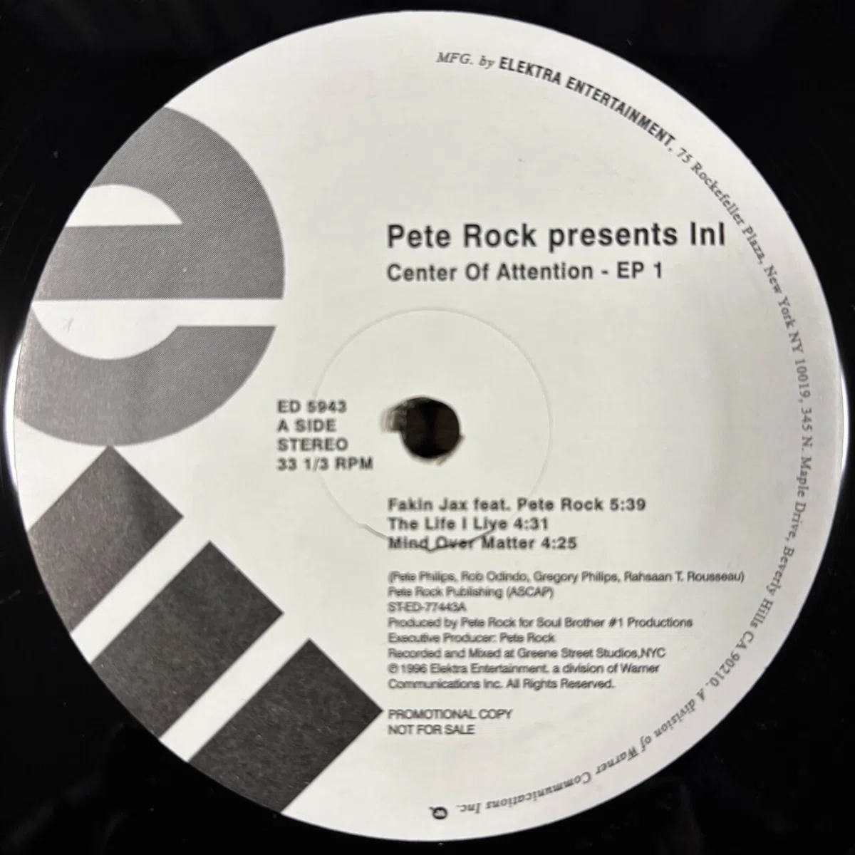InI / Center of Attention｜HIP HOP JUNKIEEES