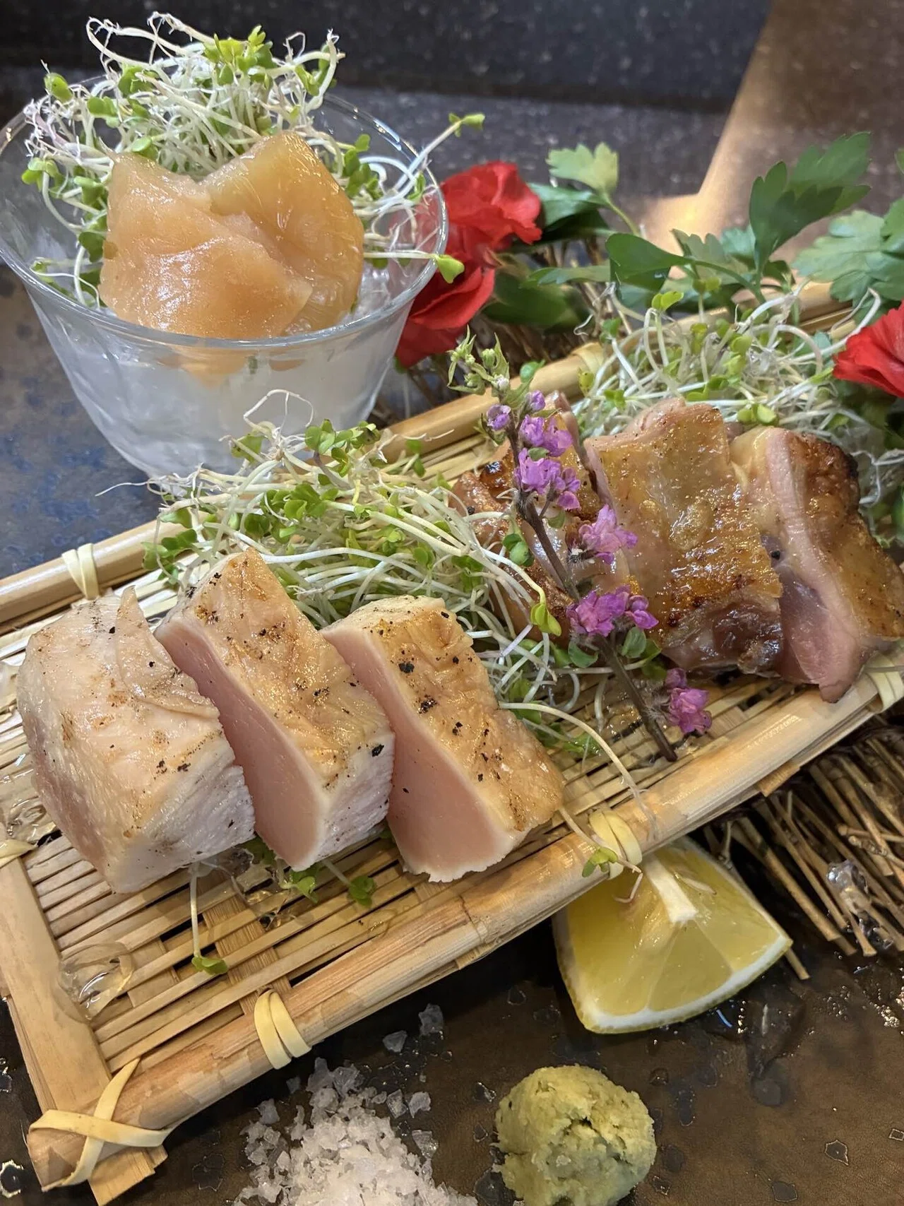 古銅　火鉢　獣三つ足　木台付き　骨董 古銅 火鉢 獣三つ足 木台付き 骨董 【公式通販】
