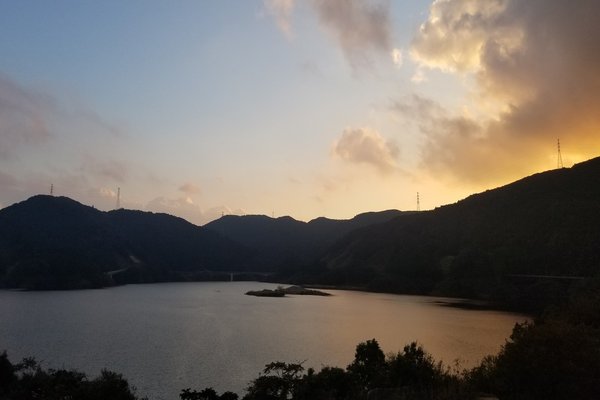 1人になれる場所 の新着タグ記事一覧 Note つくる つながる とどける