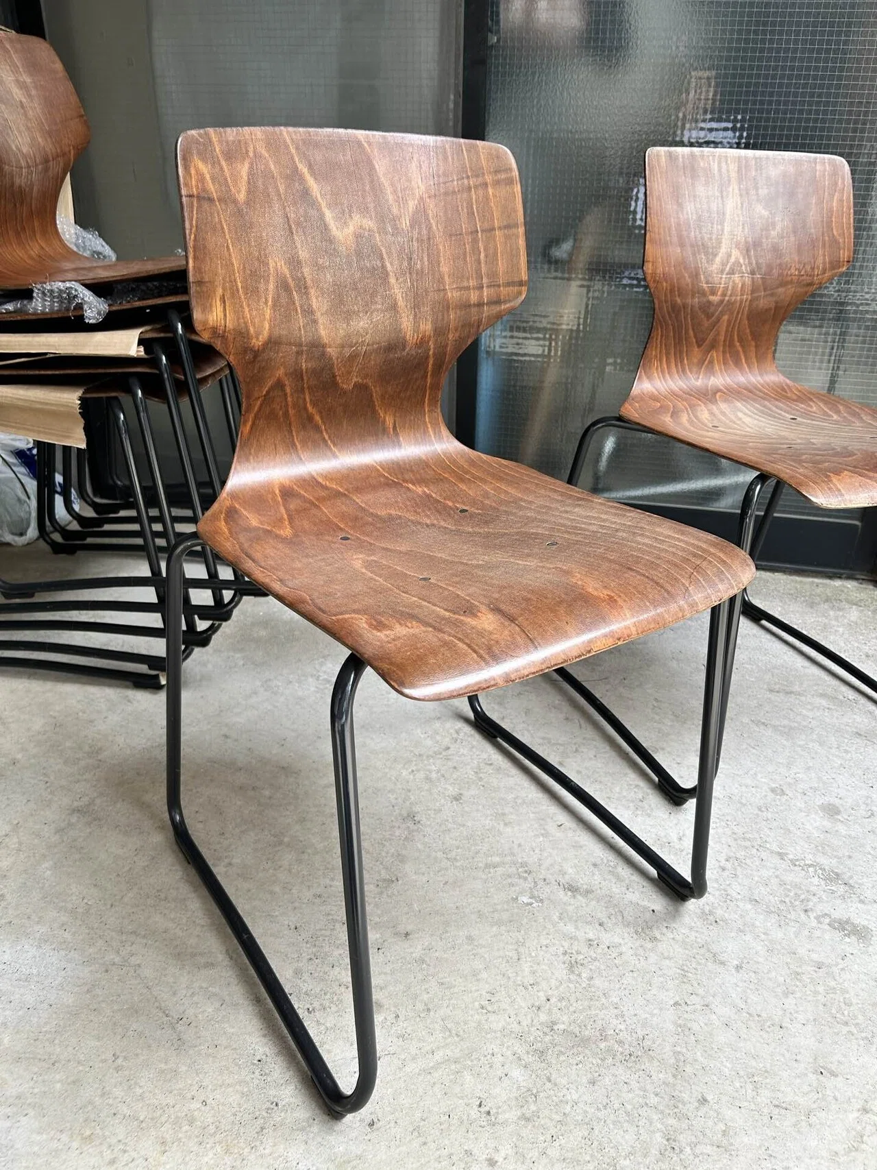 Everbridge Store Project 5 「椅子を買ってしまった、10脚も