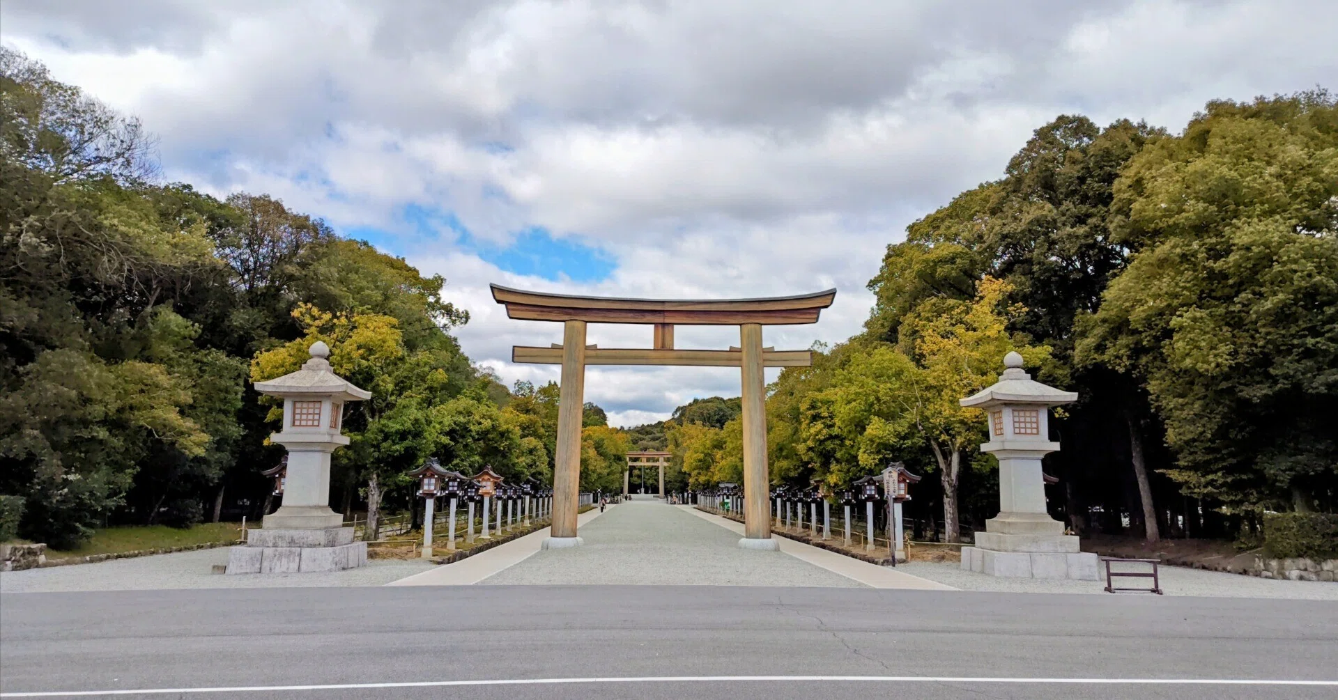 初代・神武天皇即位の地〜橿原神宮（奈良県橿原市）へ行ってきました