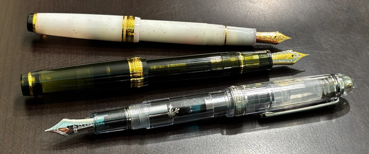 万年筆3本、ボールペン3本、定規まで｜こだわり派の1軍ペンケースの