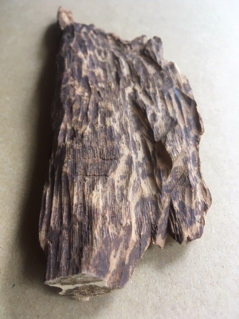 6月の推奨香木：沈香の真那賀『仮銘 夢の浮橋』と、真那賀に使われが