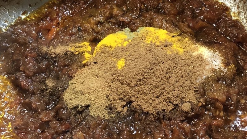 手羽元スパイスチキンカレー 圧力鍋で軟骨までコリコリおいしい シゲパピ Note 手羽元スパイスチキンカレー 圧力鍋で軟骨までコリコリおいしい シゲパピ Note