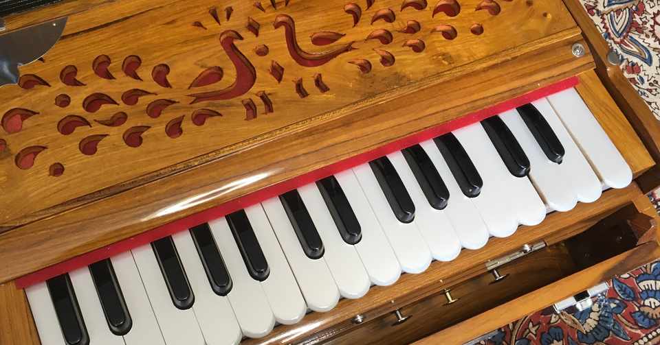 サ は音の誕生 そして音の王様を意味する ということ インドの音階サレガマについて Ishiori Note