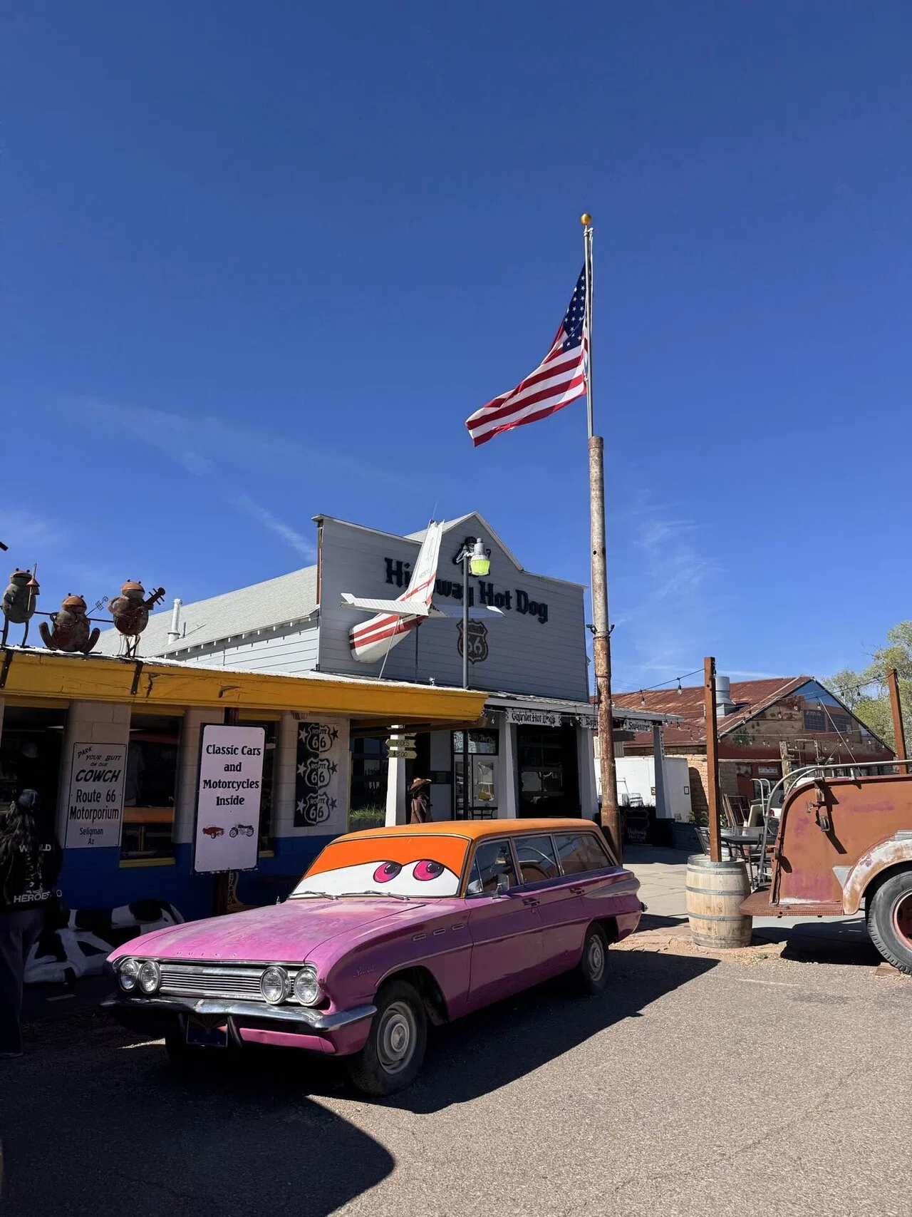 ROUTE66で困ってます】泣きながらルート66。ラスベガスからカーズの