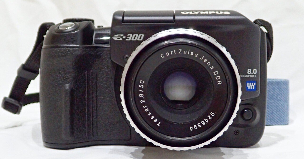 OLYMPUS E-300 縦グリップ付き（希少品） ♯22【4/3】三度目の正直（二度あることは三度あるとも…）OLYMPUS E