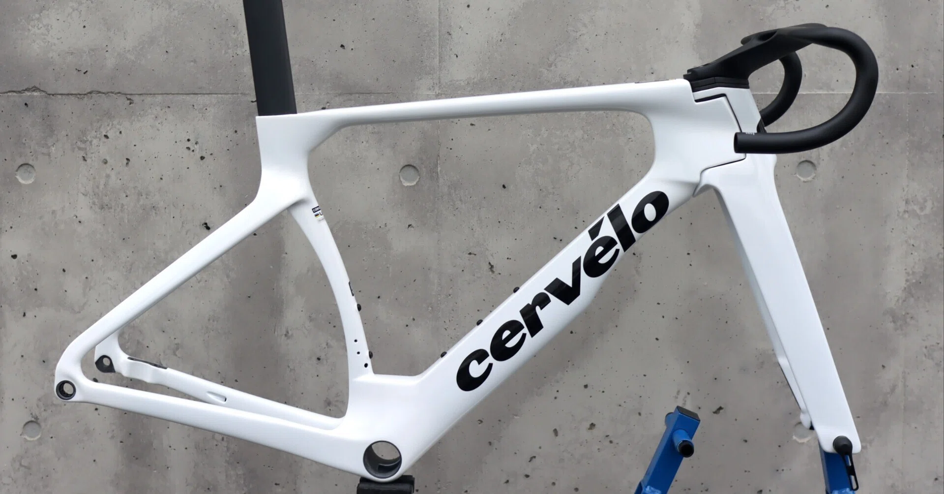 世界最速 Cervelo S5 フレームセット Lithiumカラー入荷 実測重量を