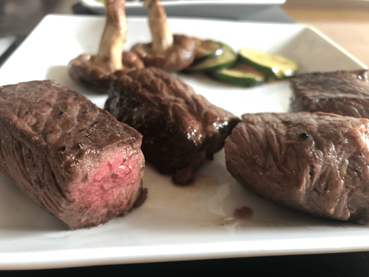 ミディアムレアで正解 年5月25日の昼食 岩澤康一 Note