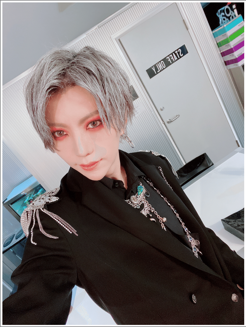 第三十三回 Vo 将 |将さんの言葉紡ぎ「 DARKER AND DARKER 第三十三回 Vo 将 |将さんの言葉紡ぎ「 DARKER AND DARKER