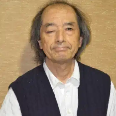 自称作家：御木洋次郎