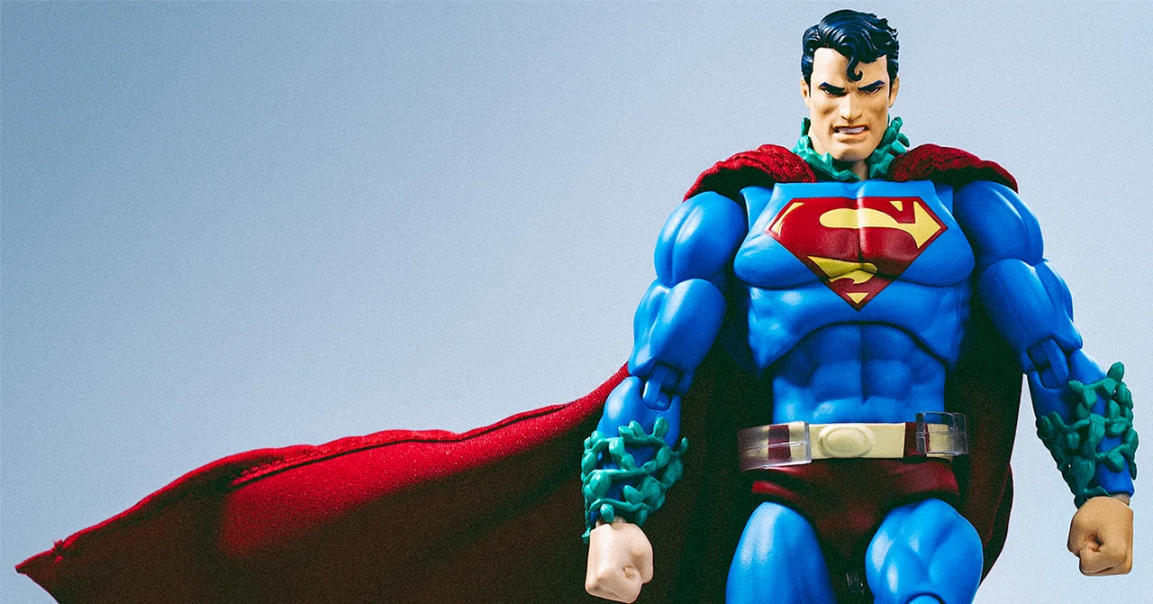 Review] MEDICOM TOY MAFEX SUPERMAN (HUSH Ver.) from Batman: Hush