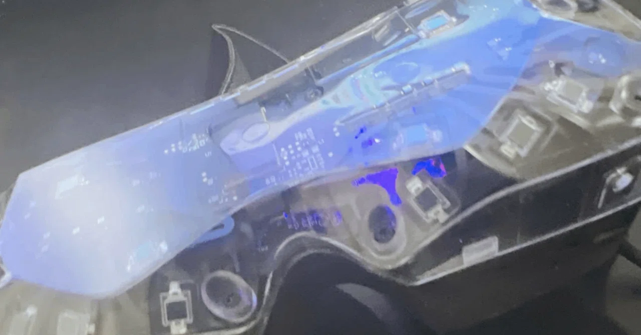 レビュー】VRChatパフォーマー目線！Bigscreen Beyond 2eを2か月使って 