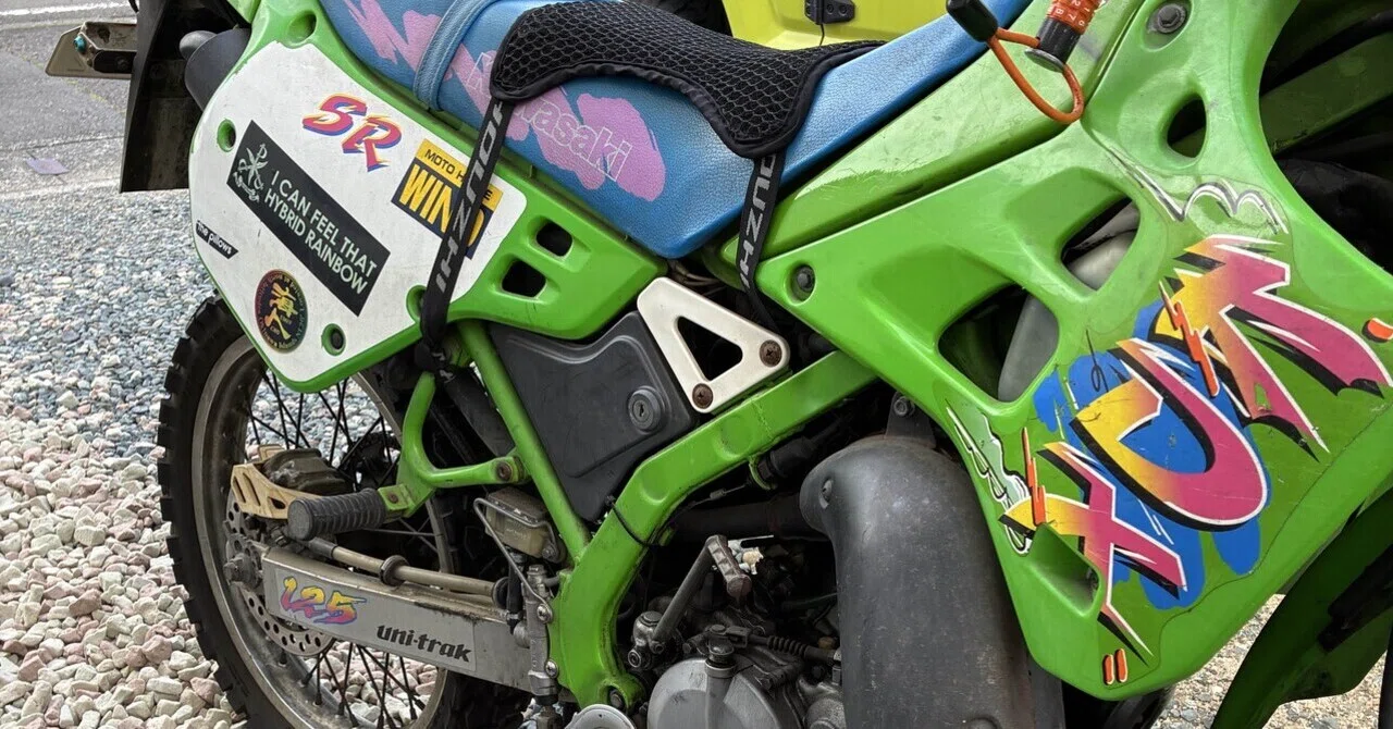 32年目の相棒。KDX125SRを自ら整備して、ツーリングへの準備を整える 