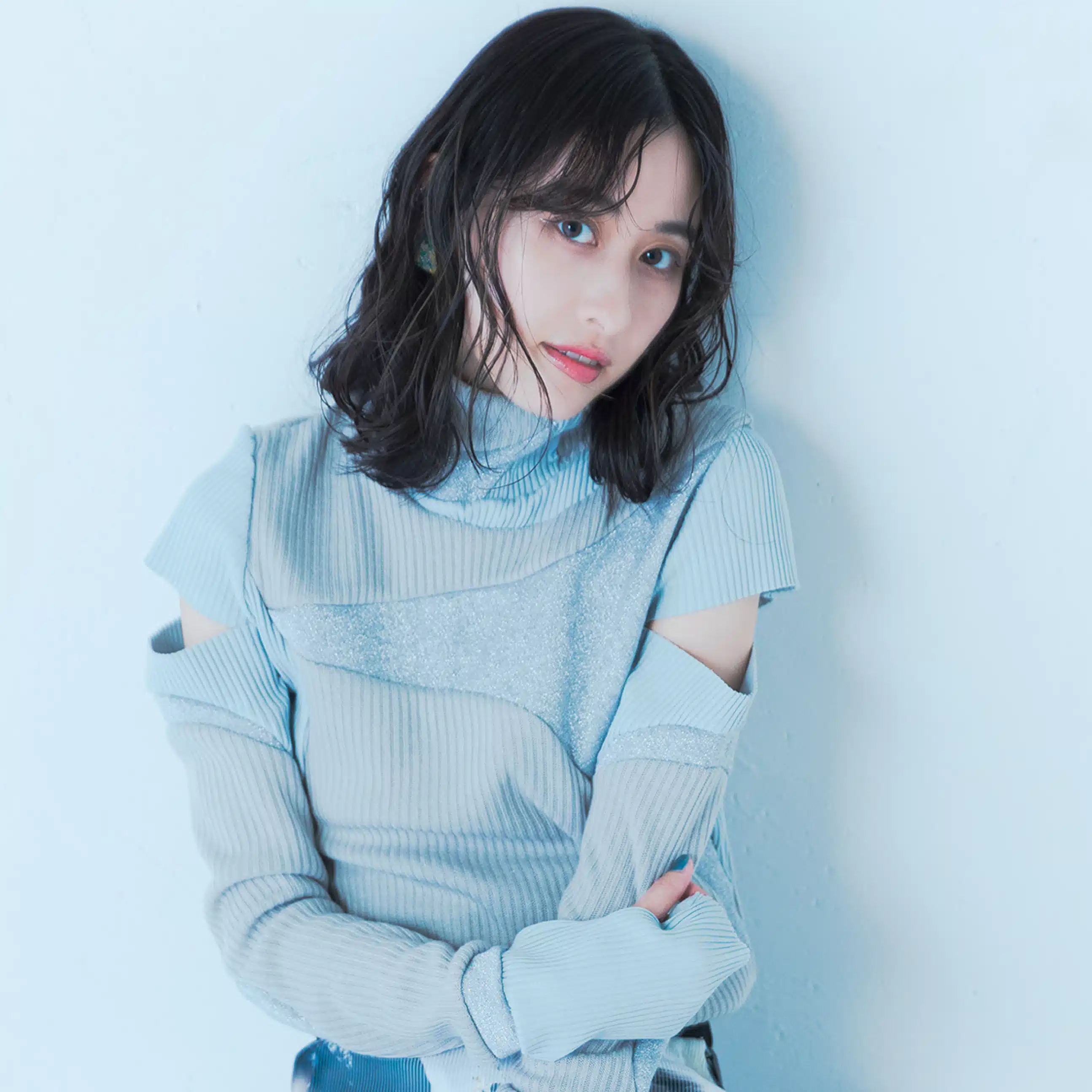 加納エミリ
