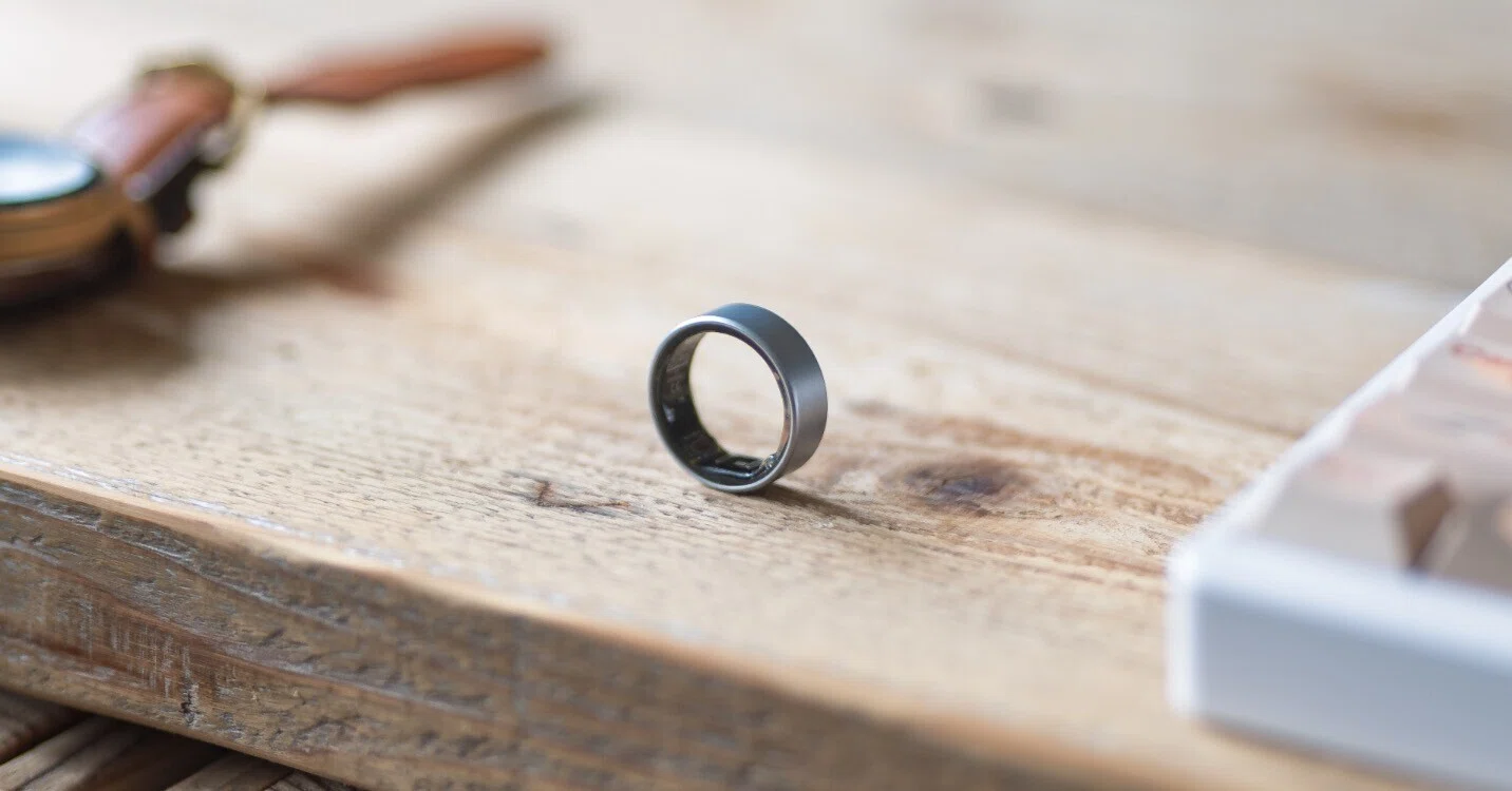 つけるだけで回復を促す？ issinのSmart Recovery Ringを1ヶ月使って 