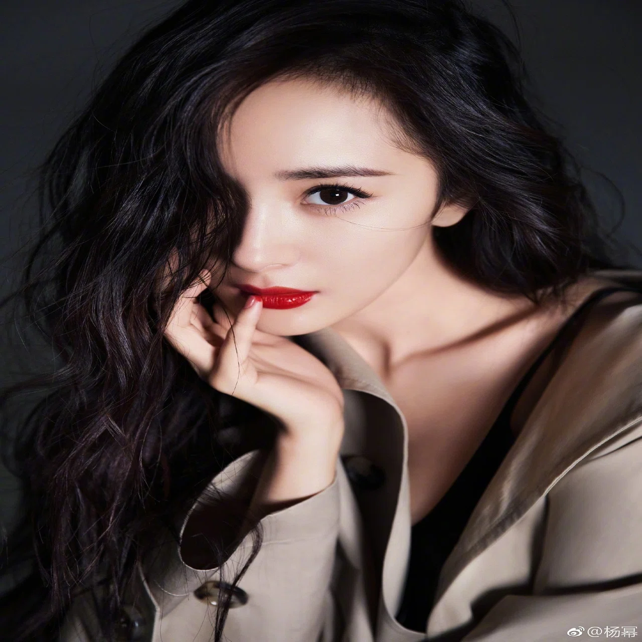 中国女優FILE①杨幂 フォロワー1億越えの大人気女優｜Chineeland 