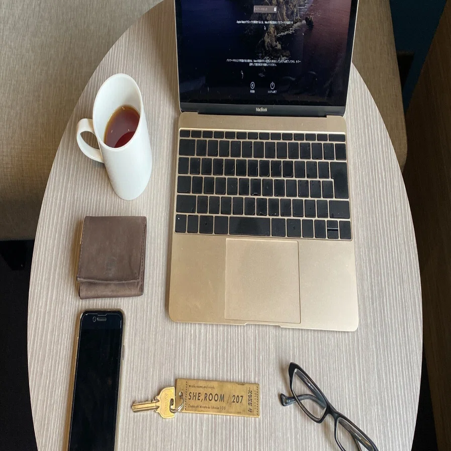 古いMacBookを引っ張り出したら、AIで「現役復帰」した話｜Appleのある