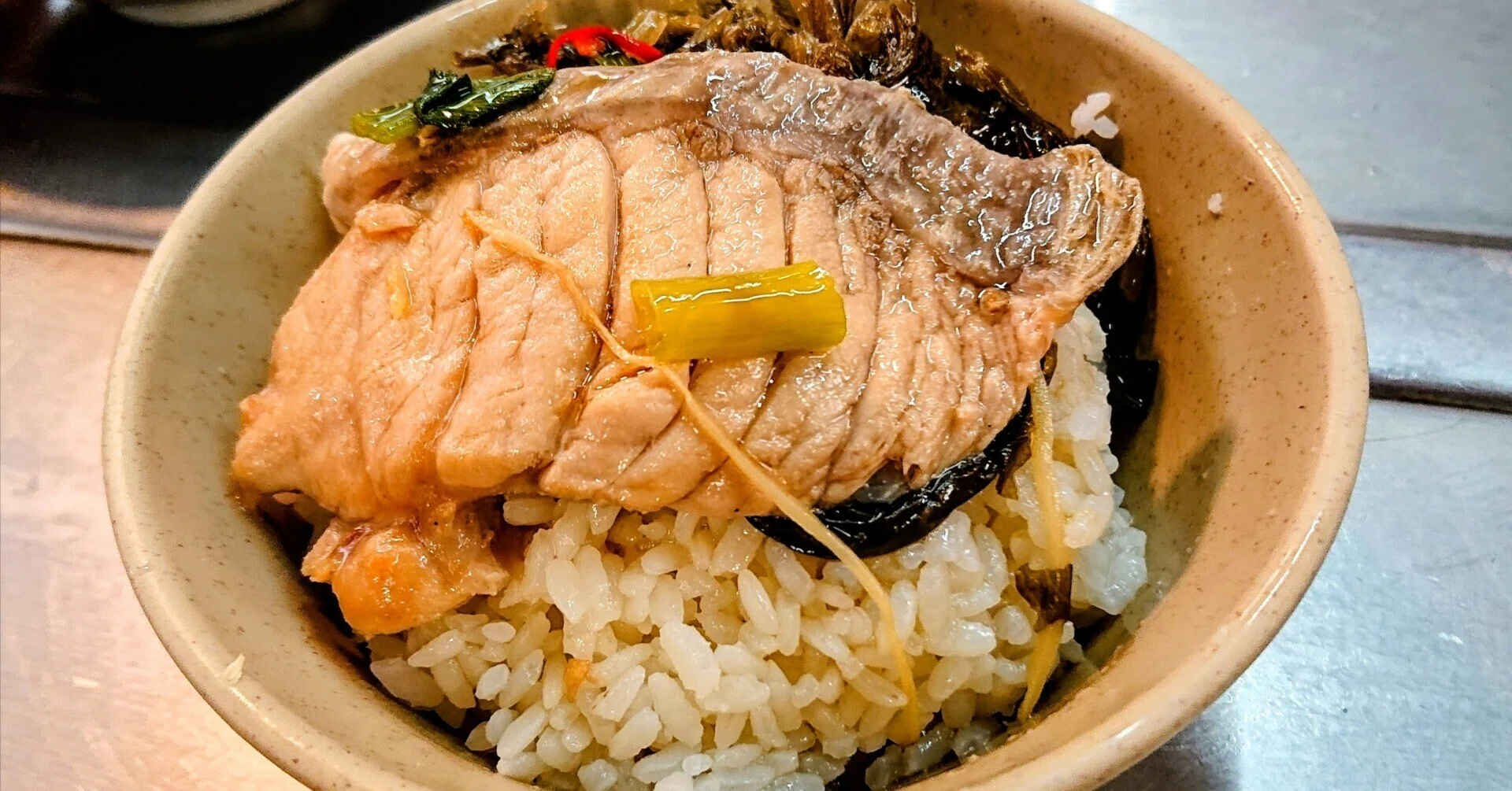 台湾】こんなに美味しい丼定食があるなんて✨️毎日食べたいくらいの