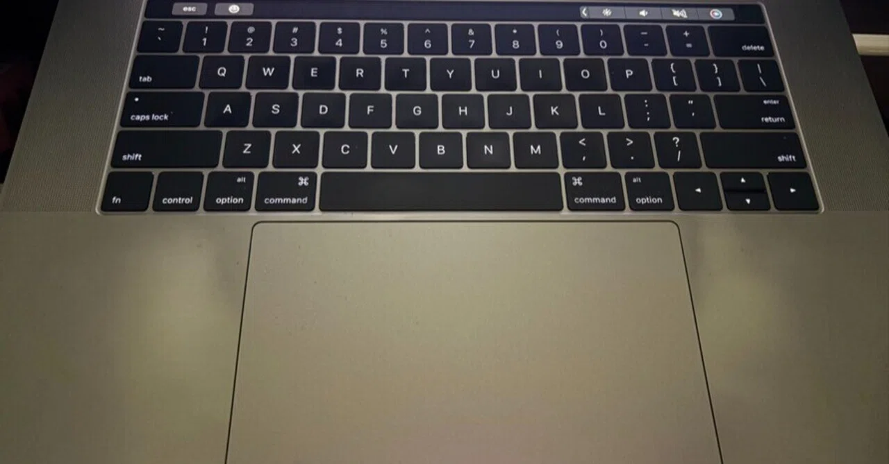 MacBook Pro2016から10年振りにProを買い替えて｜jyona