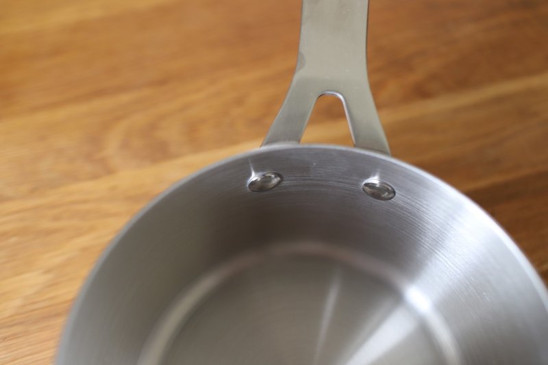 ステンレス鍋の教科書 樋口直哉 Travelingfoodlab Note ステンレス鍋の教科書 樋口直哉 Travelingfoodlab Note