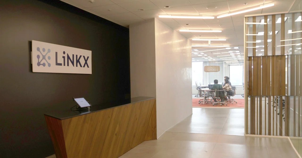 【Welcome to LiNKX !!!】アーク森ビルへのアクセス＆オフィスをご紹介｜LiNKX株式会社
