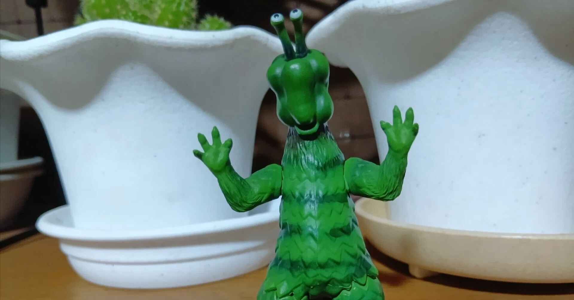 レトロ　小物　フィギュア　怪獣 レトロ怪獣の中に潜む洗練「東京怪獣ユニバース」のクオリティがすごい