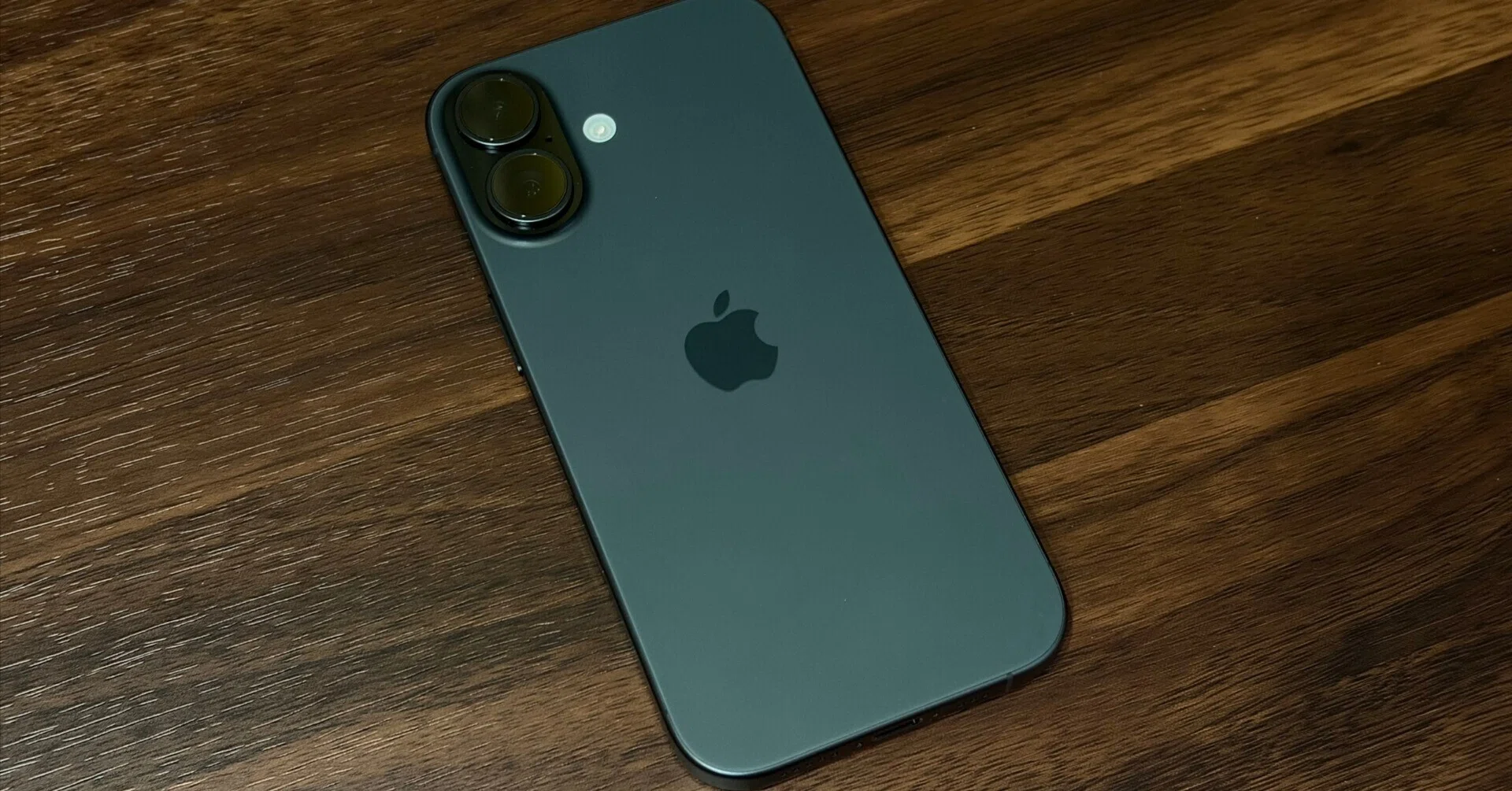 iPhone 17レビュー～完成された無印～｜カトユー