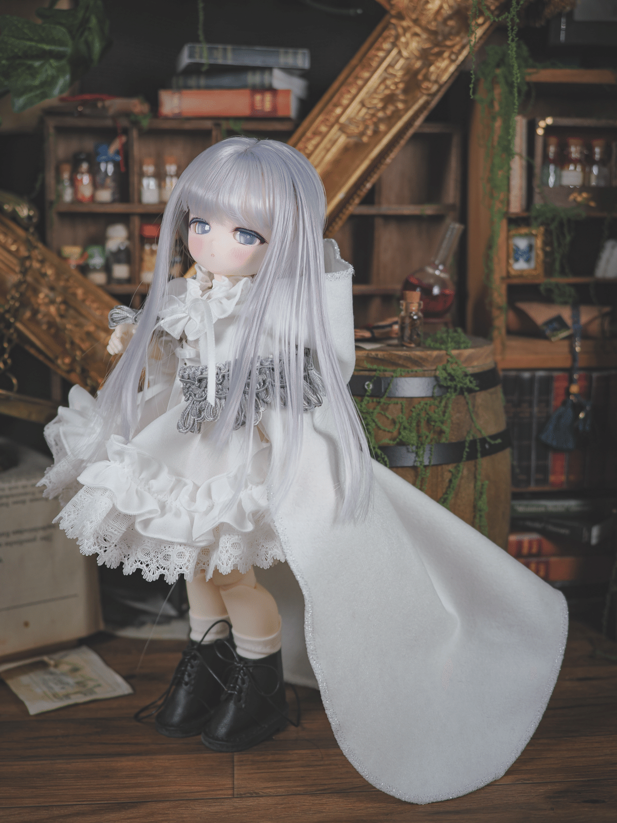 コンポディションドール白いレース付きドレス 4月19日（日）I・Doll West VOL.43｜3人の魔女