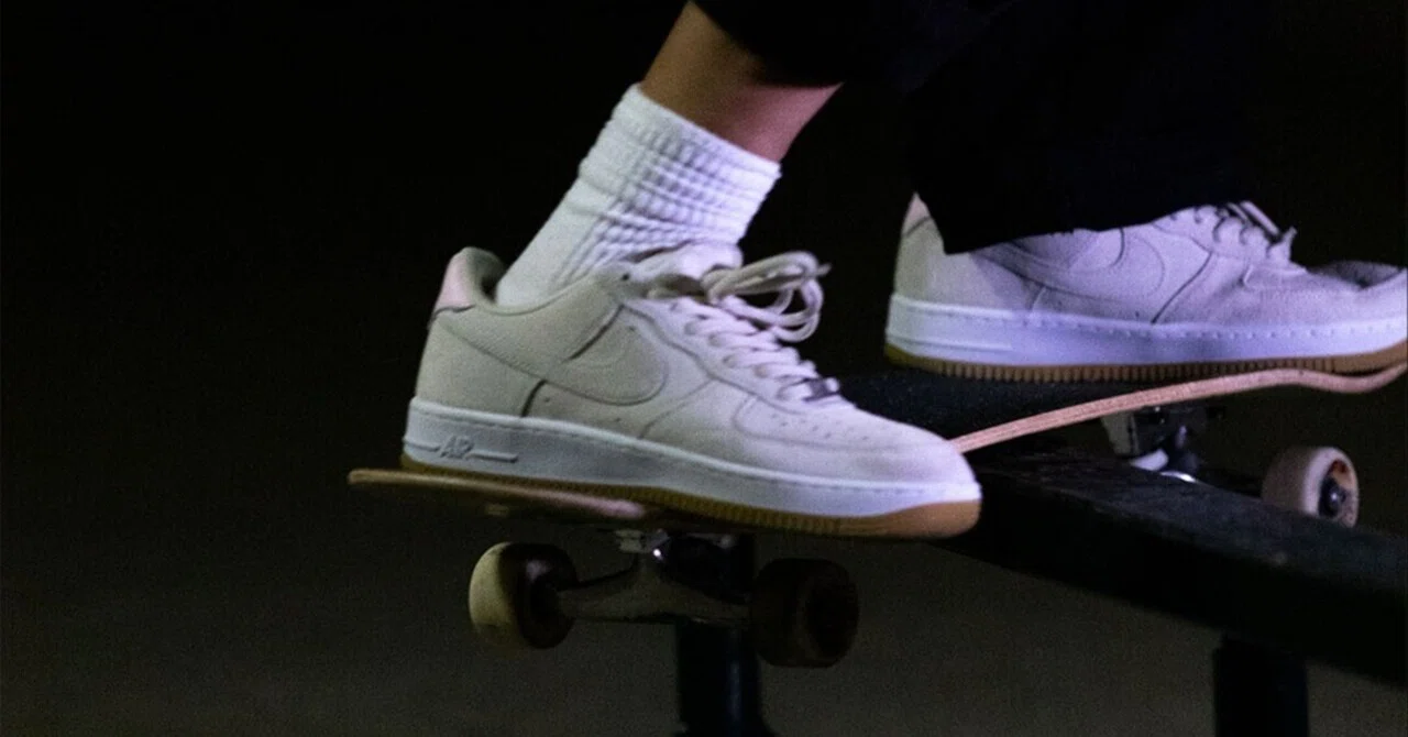 スケーターのステイタスとしてのNIKE SB AIR FORCE 1。｜HIGHFIVE