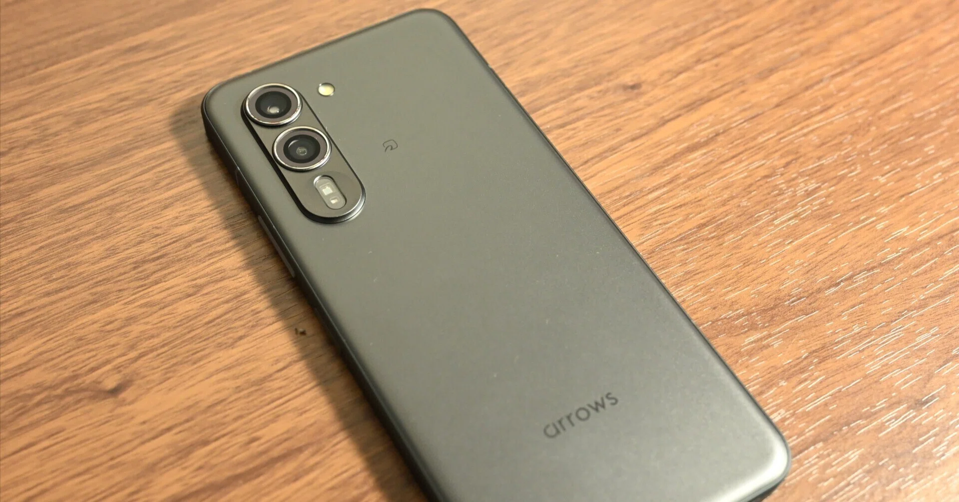Pixel 10aやNothing Phone (4a)など出てるが結局今年もarrows Alpha一