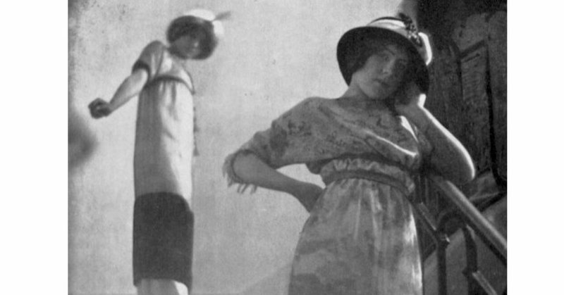 （今日の一枚）Edward Steichenの史上初のファッション写真-1911年